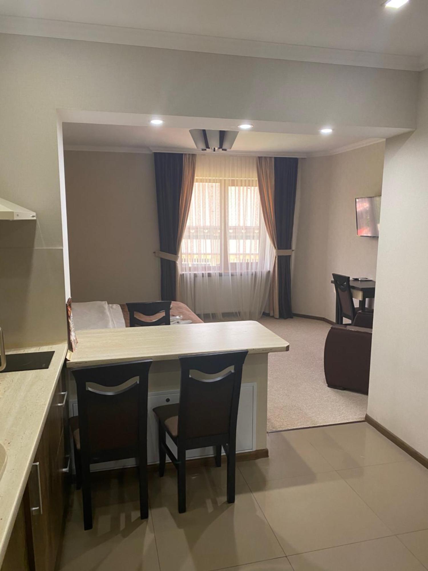 Adele Apartment Mizhhirya  Exterior foto